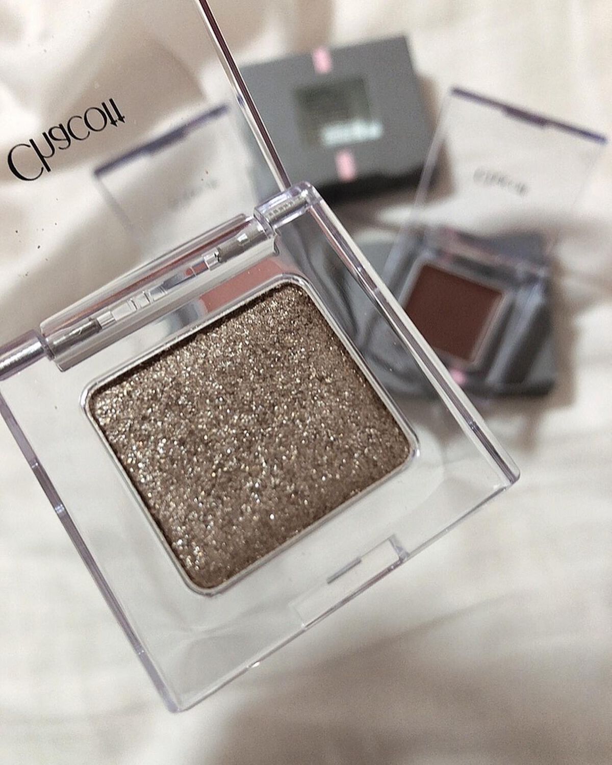 マルチカラーバリエーション スパークル/チャコット・コスメティクス/単色アイシャドウを使ったクチコミ(8枚目)