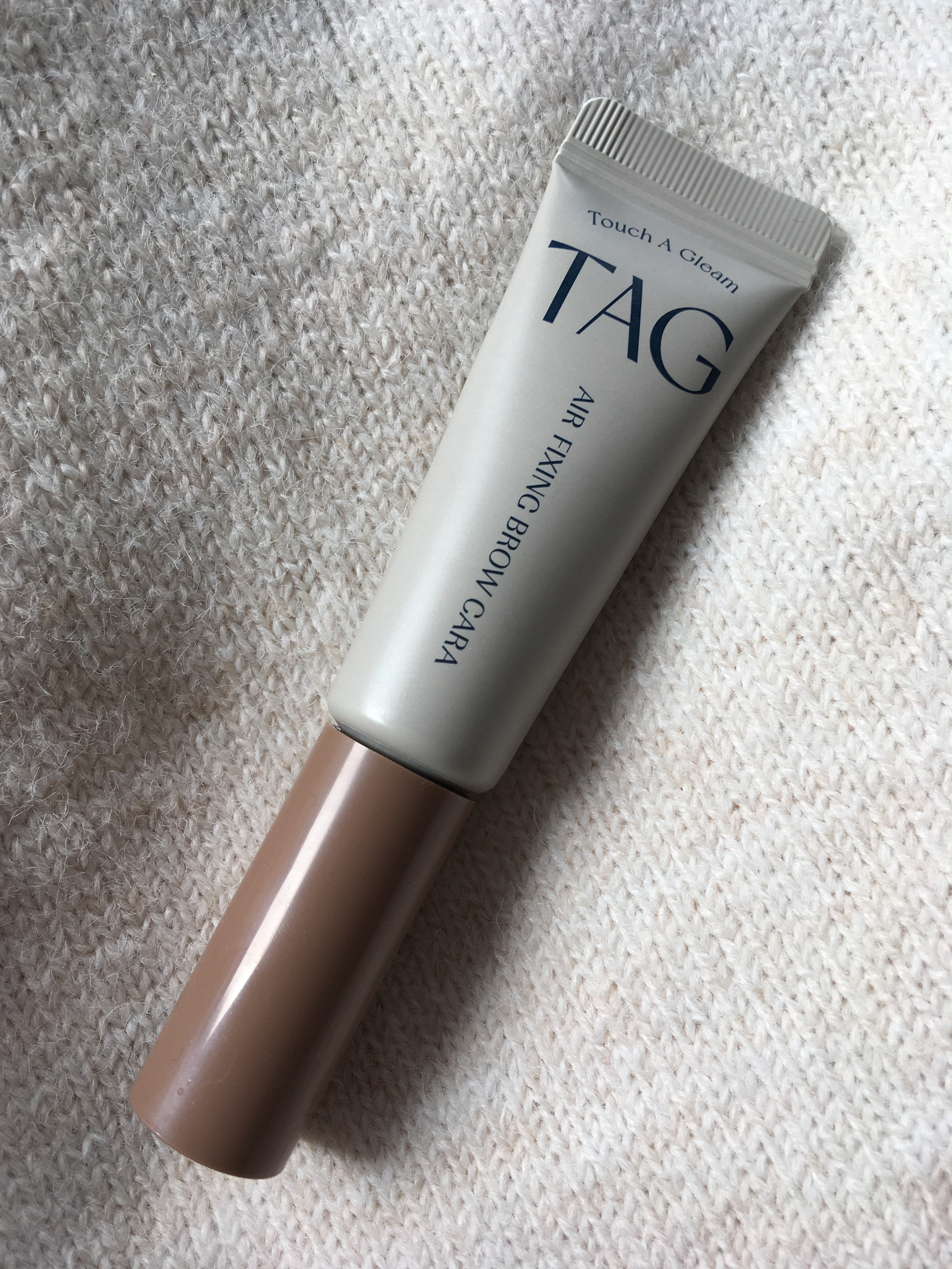 エアフィクシングブロウカラー/TAG/眉マスカラを使ったクチコミ（1枚目）