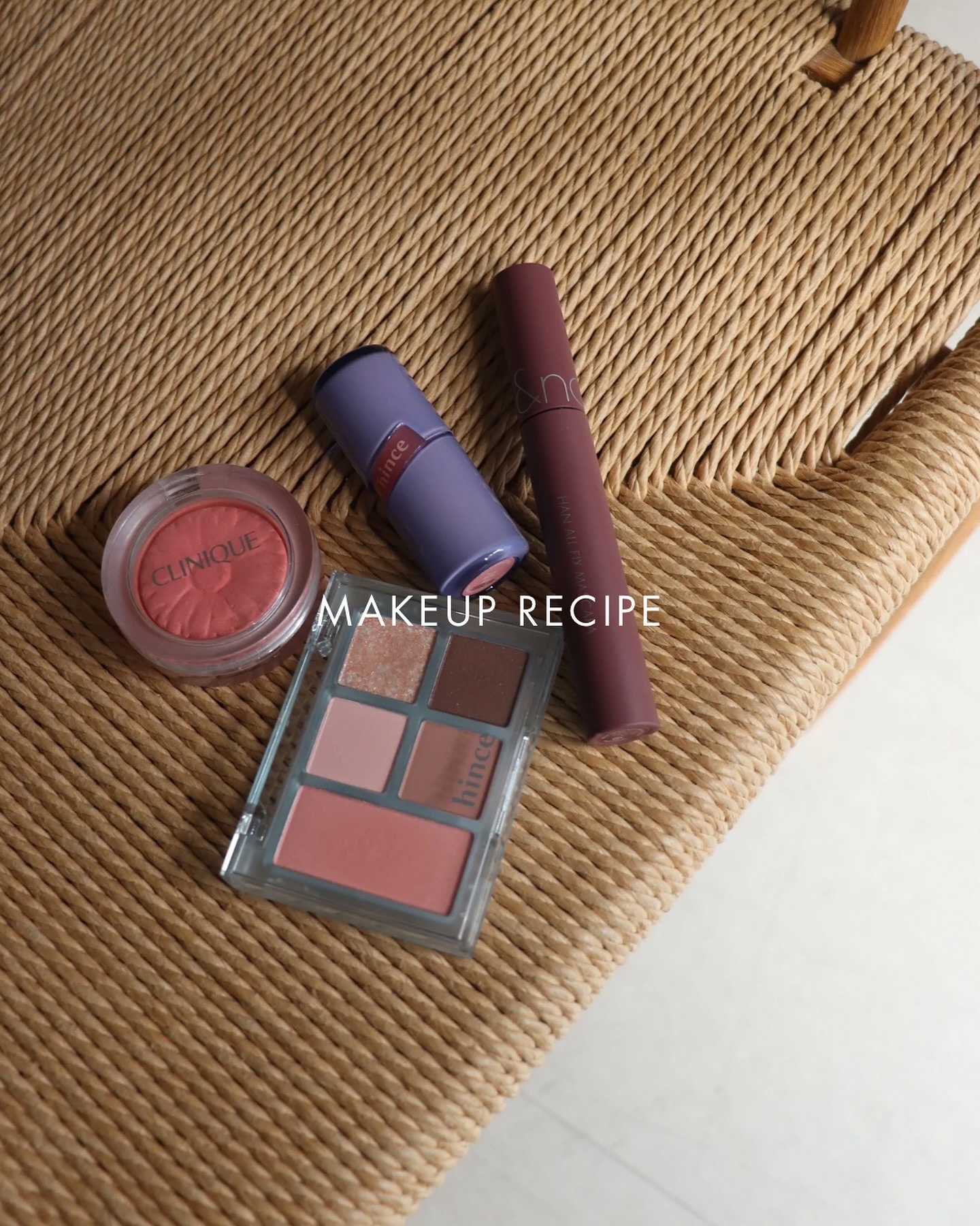 どイエベの ブルベっぽピンクメイク♡
⁡
⁡
今日はブルベさんのピンクメイクに憧れて
どイエベでもできるブルベっぽい
ピンクメイクをしてみたのでまとめました♡
⁡
ブルベカラーのプラムのマスカラや
ニュートラルなピンクリップも
コーラルピン