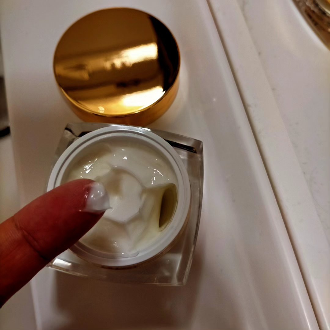  プレステージExアイクリーム /エルツティン/アイケア・アイクリームを使ったクチコミ（3枚目）