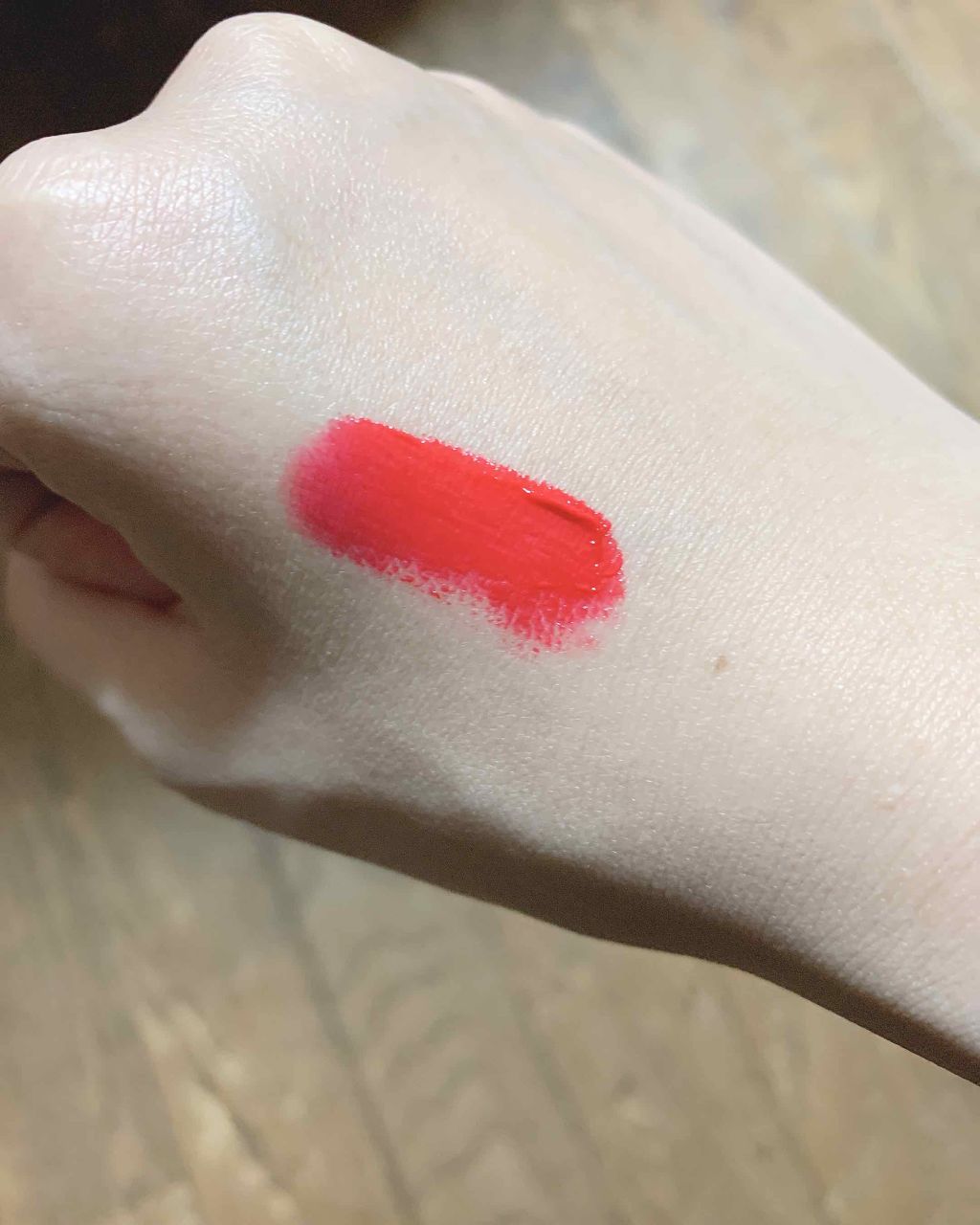 シャインコンパルジョン ラッカーペン/MAYBELLINE NEW YORK/口紅を使ったクチコミ(2枚目)