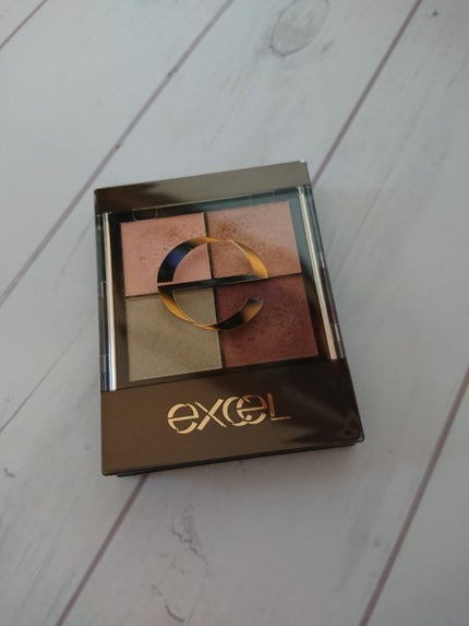 リアルクローズシャドウ/excel/アイシャドウパレットを使ったクチコミ(1枚目)