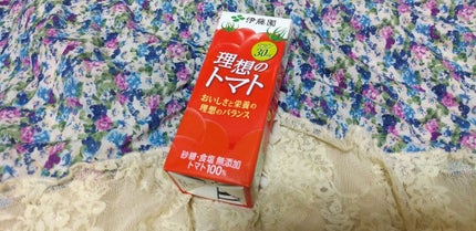 Ri on LIPS 「伊藤園理想のトマト✨LIPSで結構見かけるこのトマトジュース🍅..」(1枚目)