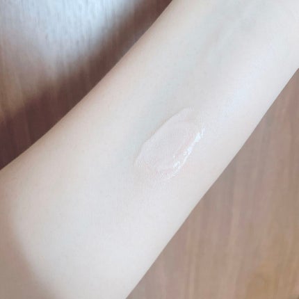 ライトフル C+ティンティッド プライマーSPF45(PA++++)/M・A・C/化粧下地を使ったクチコミ(4枚目)