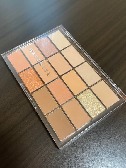 ソフトブラーリングアイパレット/wakemake/アイシャドウパレットを使ったクチコミ(2枚目)