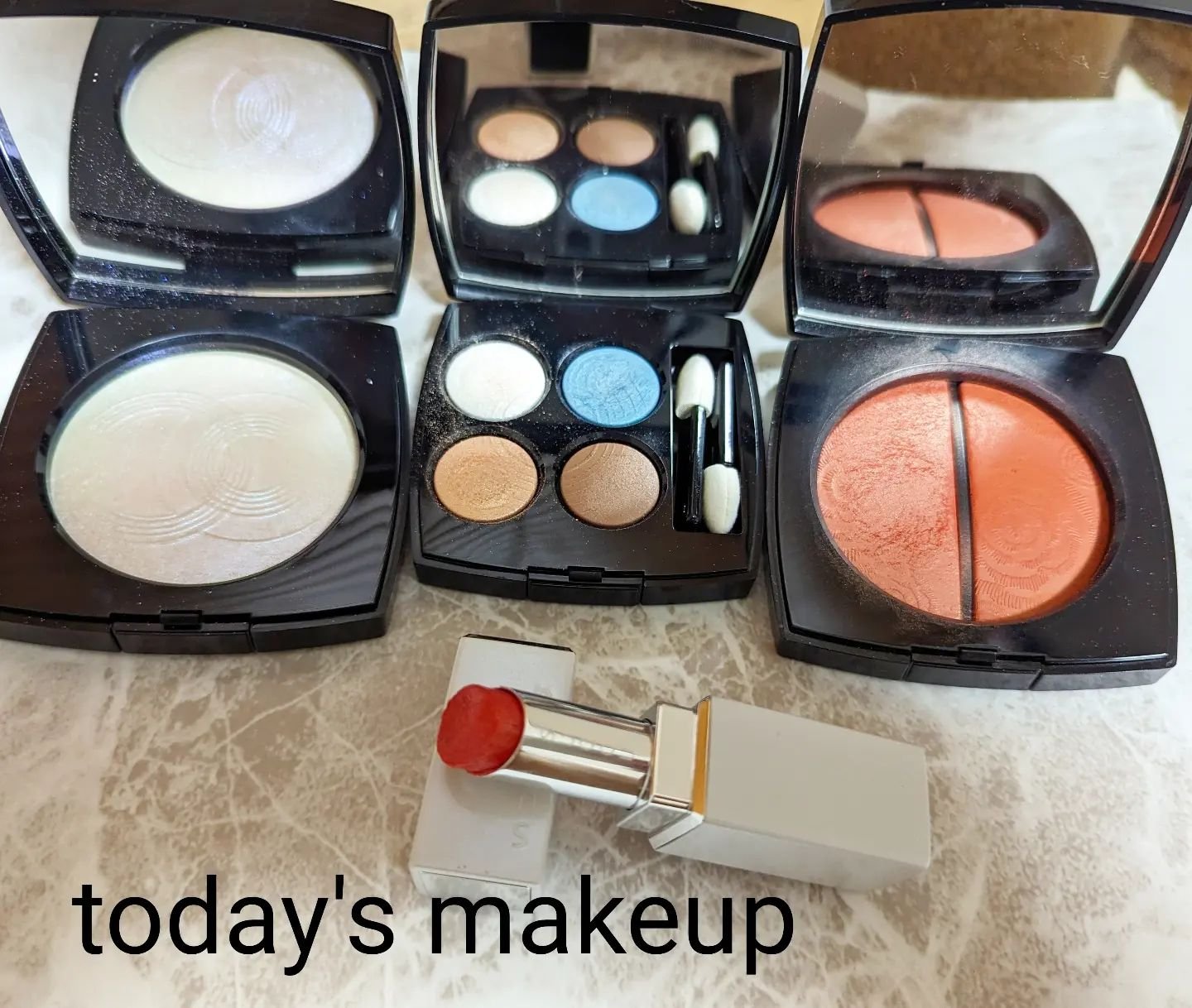 モイスチャー リッチ リップスティック 116 艶珊瑚 - ADESANGO/SUQQU/口紅を使ったクチコミ（1枚目）