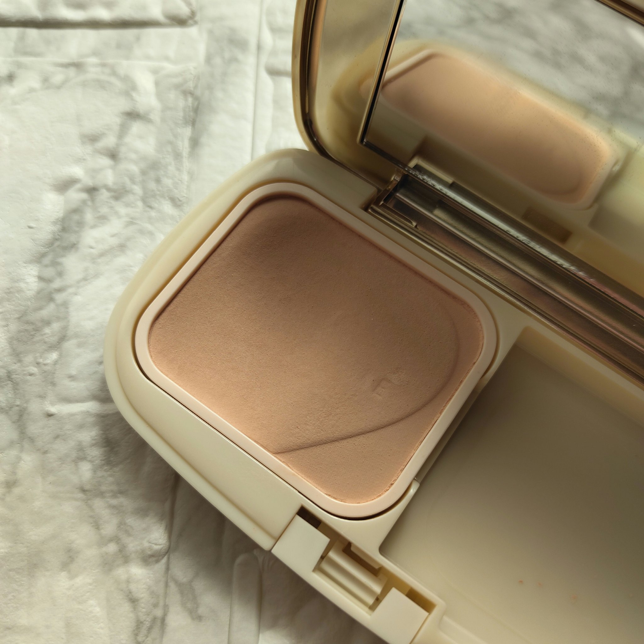 プロフィニッシュファンデーション/インテグレート/パウダーファンデーションを使ったクチコミ（2枚目）