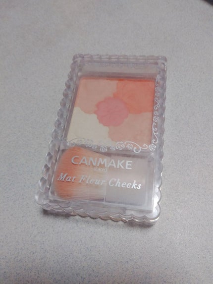 グロウフルールチークス/キャンメイク/パウダーチークを使ったクチコミ(1枚目)