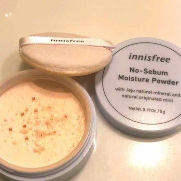 ノーセバム モイスチャーパウダー/innisfree/プレストパウダーを使ったクチコミ（1枚目）