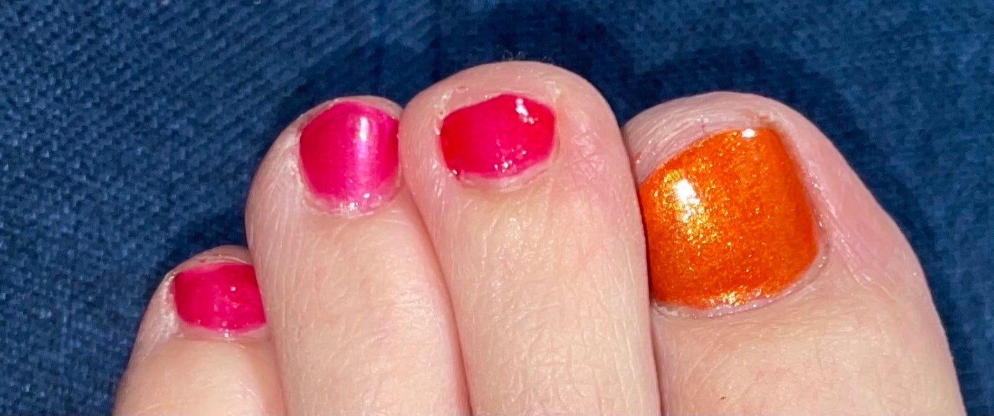 カラフルネイルズ/キャンメイク/マニキュアを使ったクチコミ(2枚目)