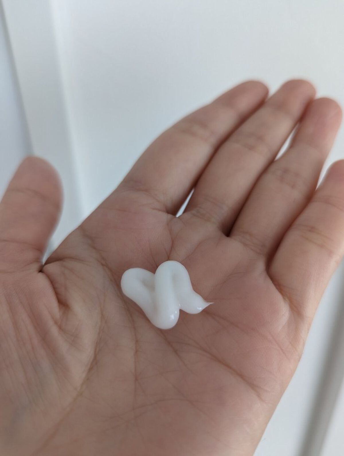 リラックスナイトリペア シャンプー／トリートメント/YOLU/市販シャンプーを使ったクチコミ（3枚目）