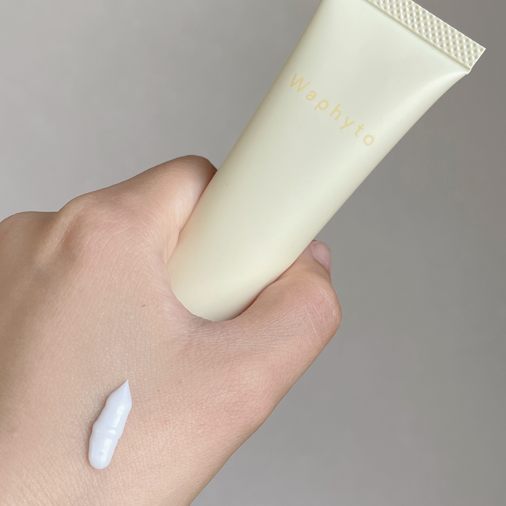 インティメイト ブライトニングクリーム/Waphyto/デリケートゾーンケアを使ったクチコミ（2枚目）