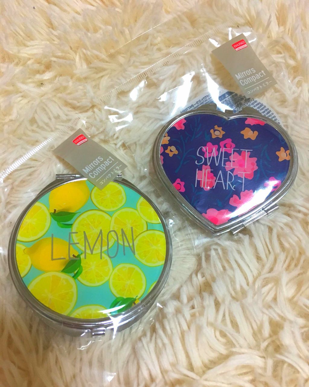 バラの花 両面コンパクトミラー DAISO