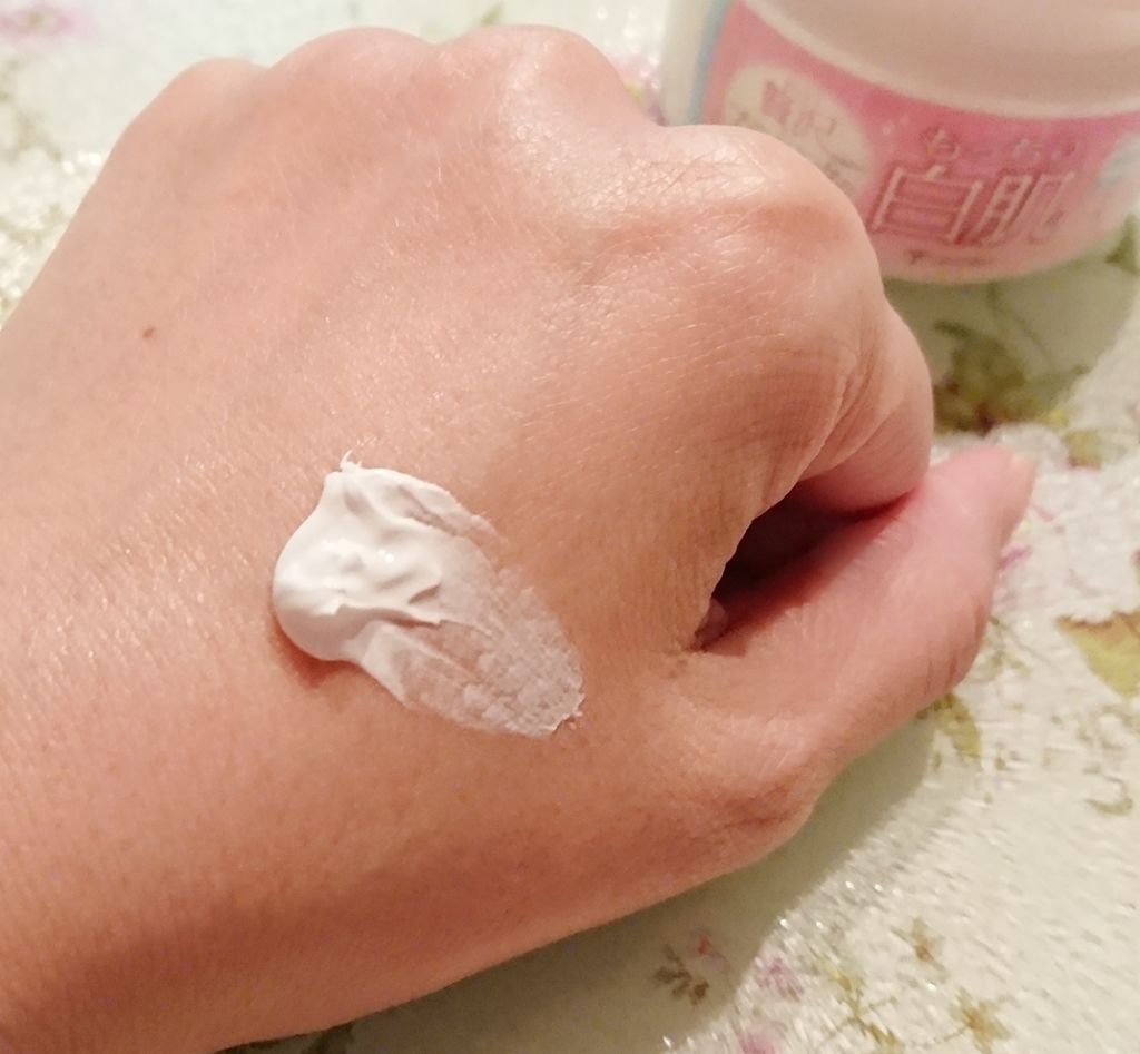 贅沢プラセンタのもっちり白肌パック/ホワイトラベル/洗い流すパック・マスクを使ったクチコミ(2枚目)