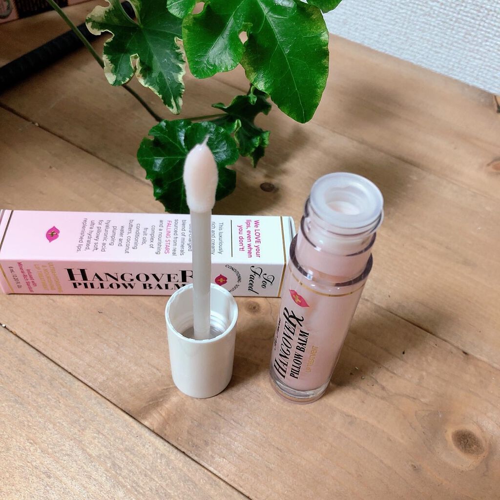 ～トゥー フェイスド ハングオーバー～ ピロー バーム リップ トリートメント/Too Faced/リップ美容液を使ったクチコミ（3枚目）