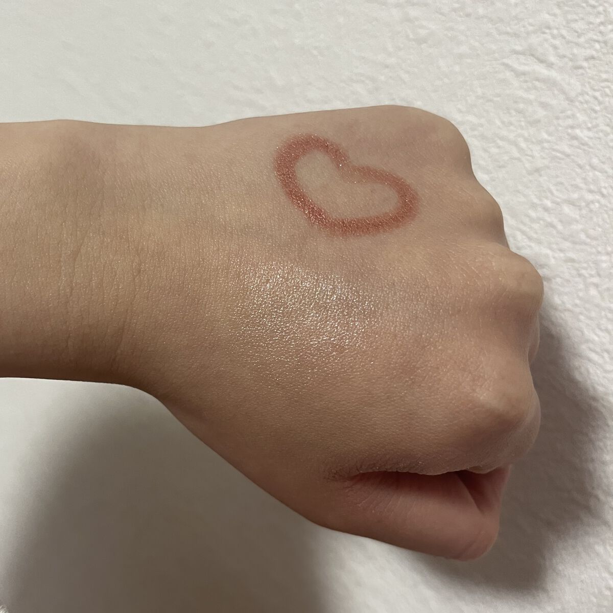 グリッタースティックアイシャドウ/Kirei&co./スティックアイシャドウを使ったクチコミ（3枚目）