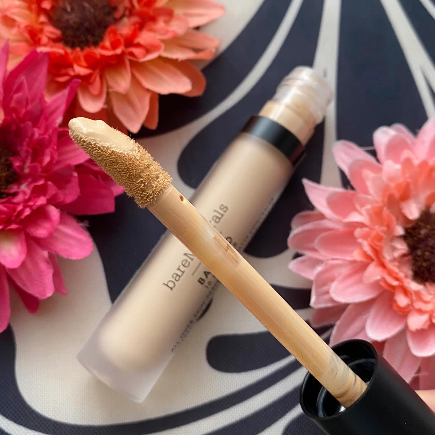 ベアプロ 16HR オールオーバー コンシーラー SPF25（PA+++）/bareMinerals/リキッドコンシーラーを使ったクチコミ（3枚目）