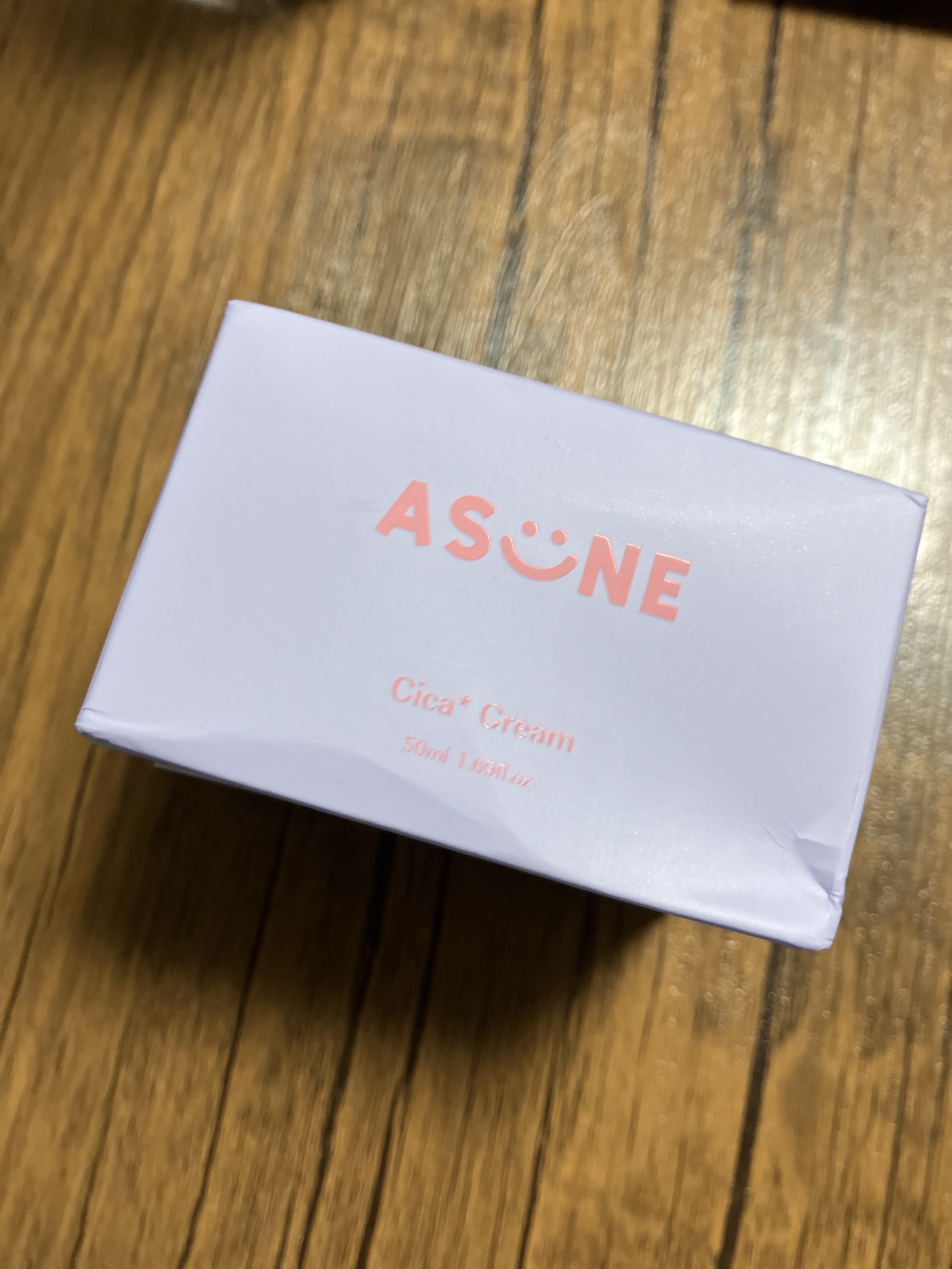 シカクリーム/ASUNE /フェイスクリームを使ったクチコミ（2枚目）