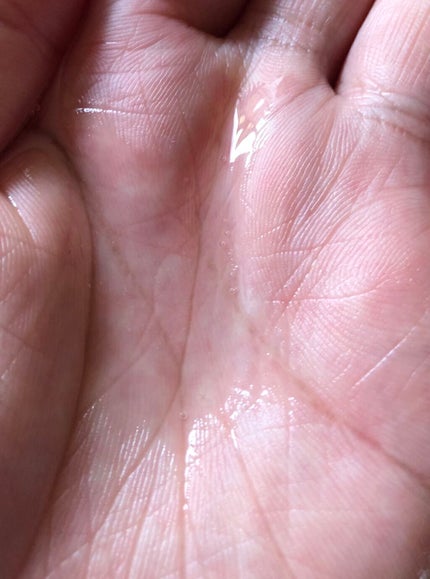 CCオイル/エッセンシャル/ヘアオイルを使ったクチコミ(3枚目)