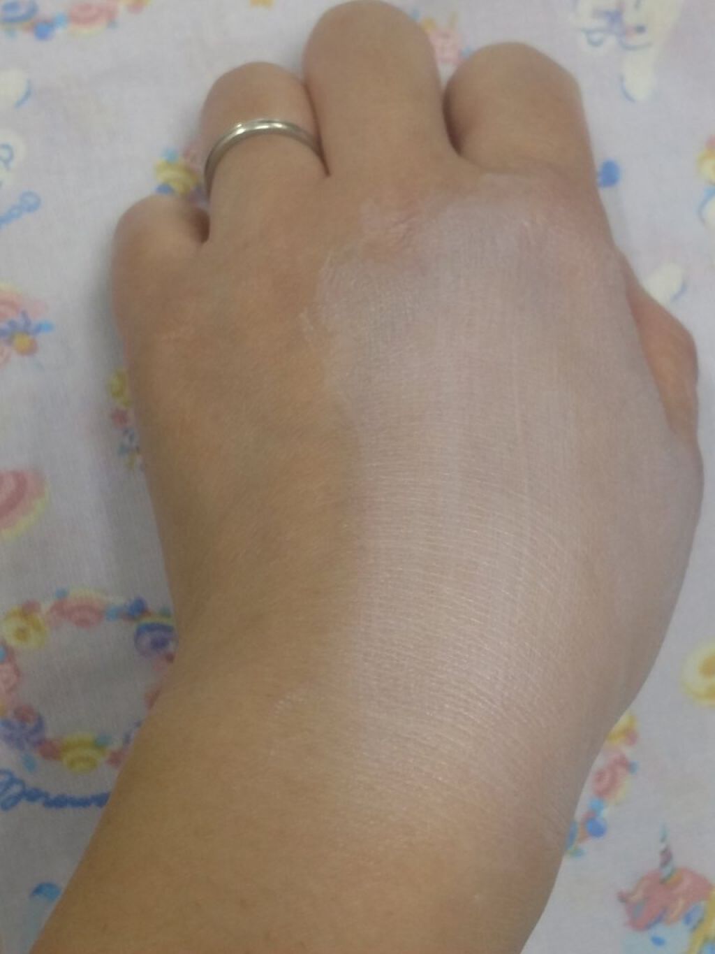 ZEESEA 顔がキラキラ オーロラ系ハイライト/ZEESEA/パウダーハイライトを使ったクチコミ(4枚目)