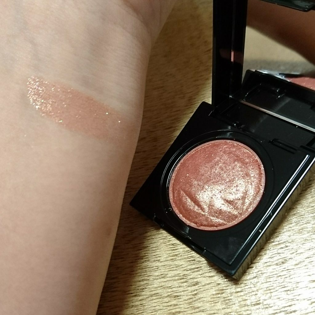 プリズム エアー シャドウ/CLIO/単色アイシャドウを使ったクチコミ(2枚目)