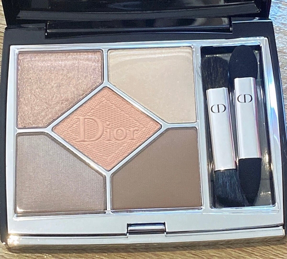 【旧】サンク クルール クチュール/Dior/アイシャドウパレットを使ったクチコミ(1枚目)