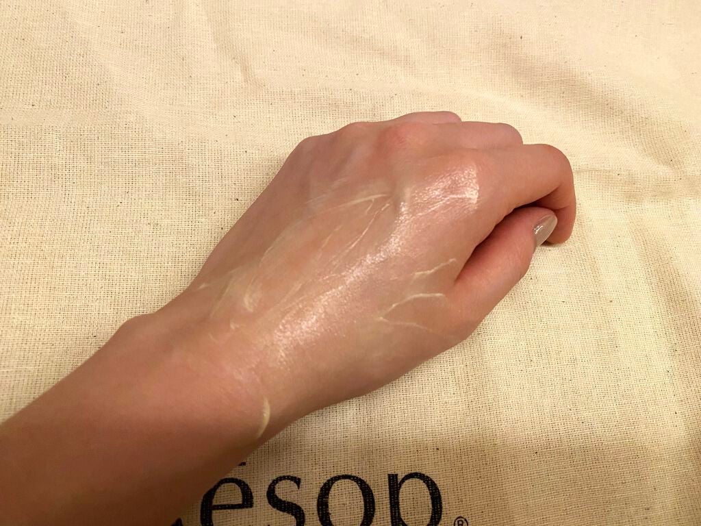 アンドラム アロマティック ハンドバーム/Aesop/ハンドクリームを使ったクチコミ(3枚目)