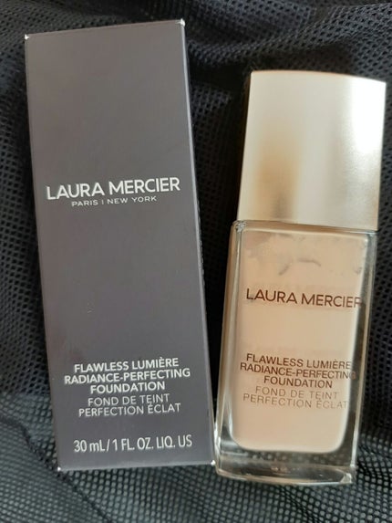 フローレス ルミエール ラディアンス パーフェクティング ファンデーション/ローラ メルシエ/リキッドファンデーションを使ったクチコミ(1枚目)
