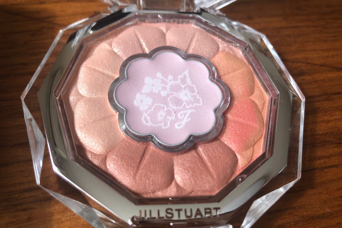 ジルスチュアート ブルームクチュール アイズ/JILL STUART/アイシャドウパレットを使ったクチコミ(2枚目)
