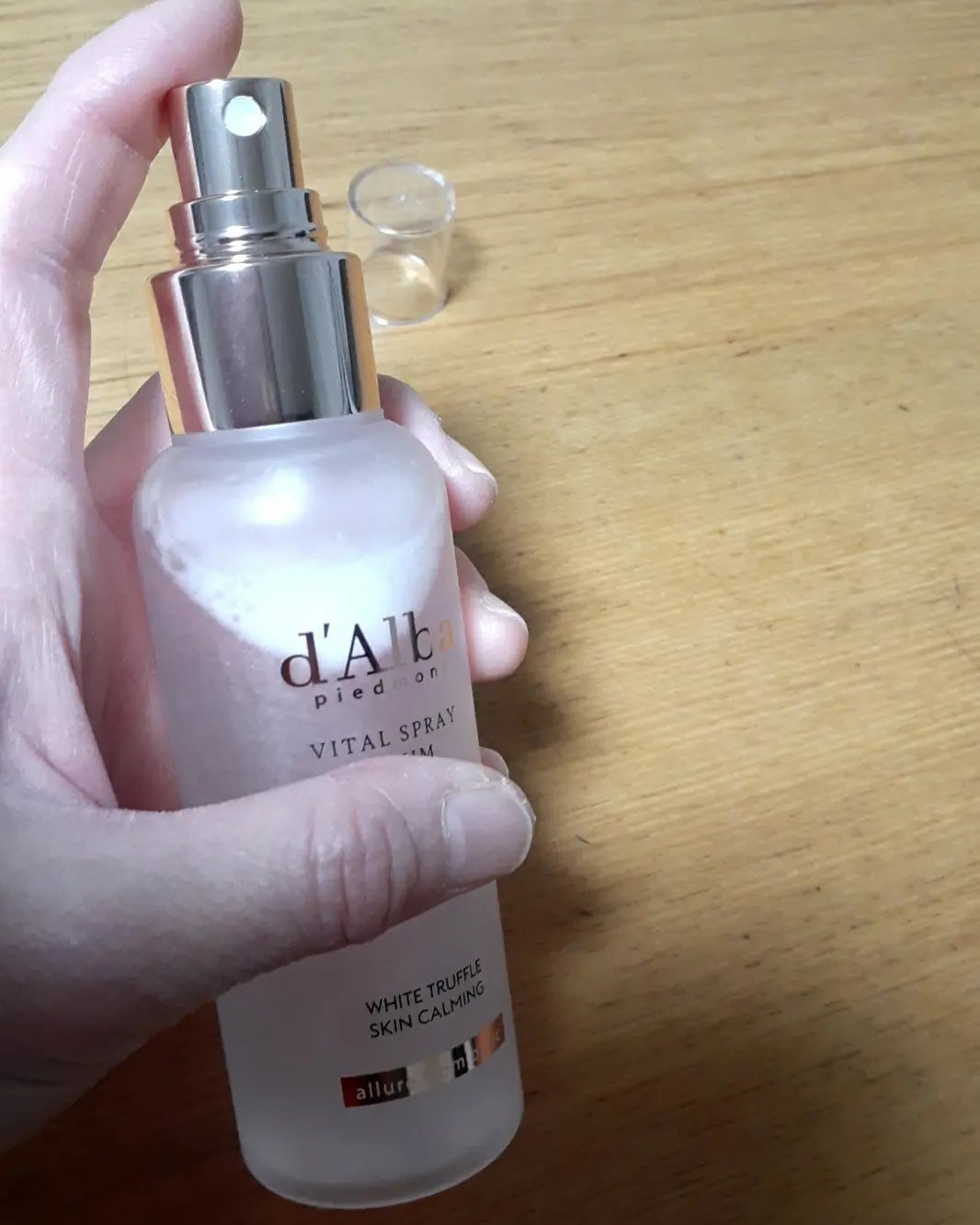 ダルバ ホワイトトリュフバイタルスプレーセラム/ダルバ/ミスト状化粧水を使ったクチコミ（3枚目）
