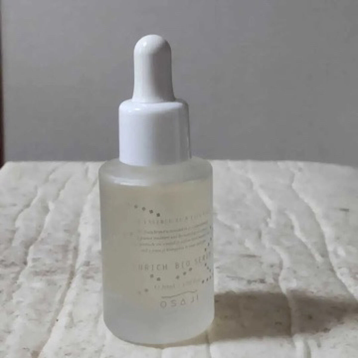 Ameba Meister✖Lulucos
コラボキャンペーンで
AmebaMeisterさんから
いただいた美容液の
感想レポをご紹介します。

OSAJI 
エンリッチ
バイオセラム
30ml

ガラスでシンプルで
おしゃれなパッケージ