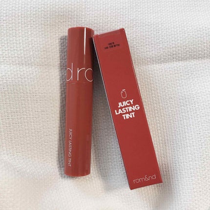ジューシーラスティングティント/rom&nd/リップティントを使ったクチコミ(1枚目)