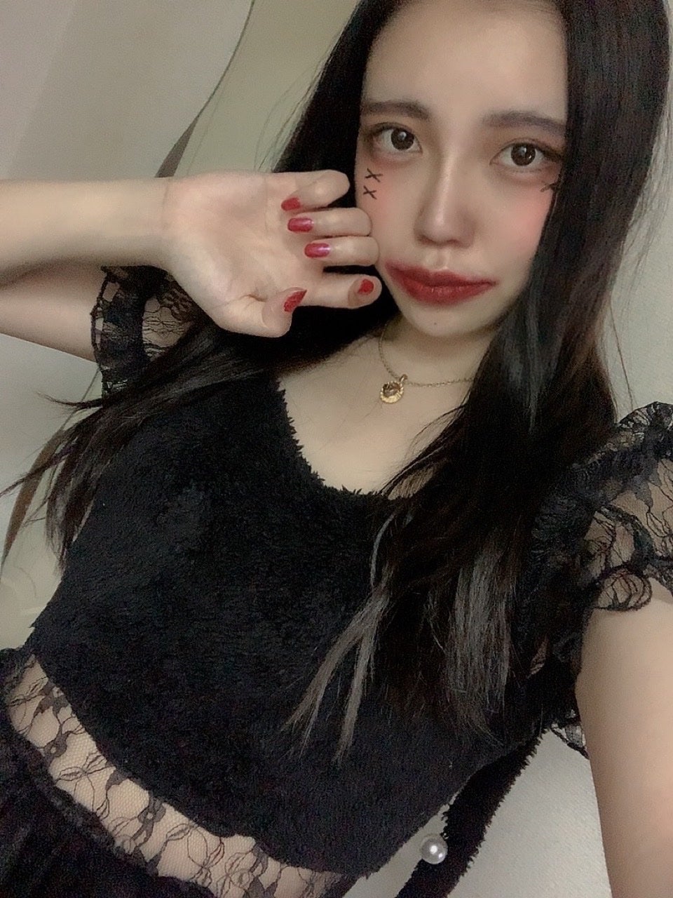 コスメコンシェルジュの日常 on LIPS 「絶対みてね👀ハロウィンメイク🎃🎃👻‼️今年は黒猫が似合いそうな..」(4枚目)