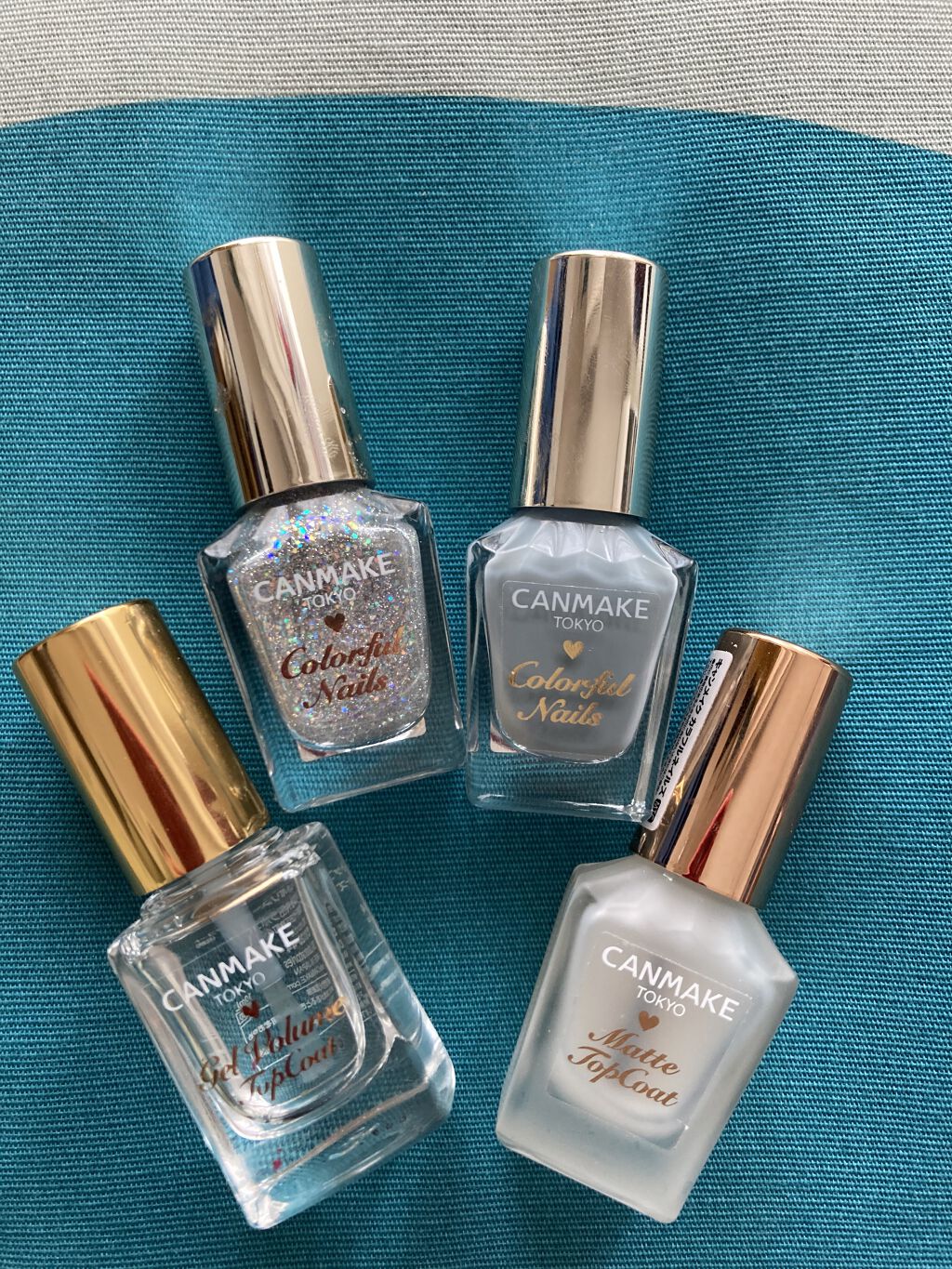 カラフルネイルズ/キャンメイク/マニキュアを使ったクチコミ（2枚目）