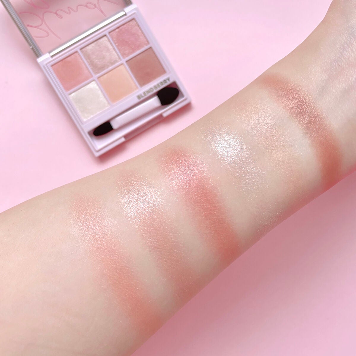 オーラクリエイション/BLEND BERRY/アイシャドウパレットを使ったクチコミ(3枚目)