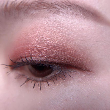 あゆみ on LIPS 「・\#todaysmake/・アイシャドウ☑#KANEBOno..」(4枚目)