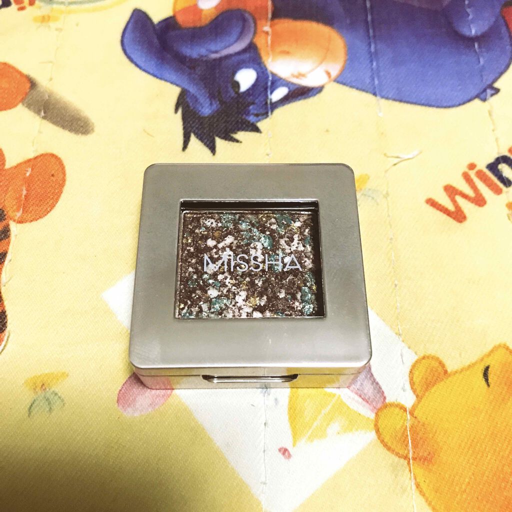 グリッタープリズム シャドウ/MISSHA/グリッターを使ったクチコミ(1枚目)
