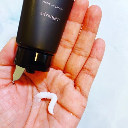 ブラック フレグランス スタイリング ヘアエッセンス/LEXILIS/アウトバストリートメントを使ったクチコミ(8枚目)