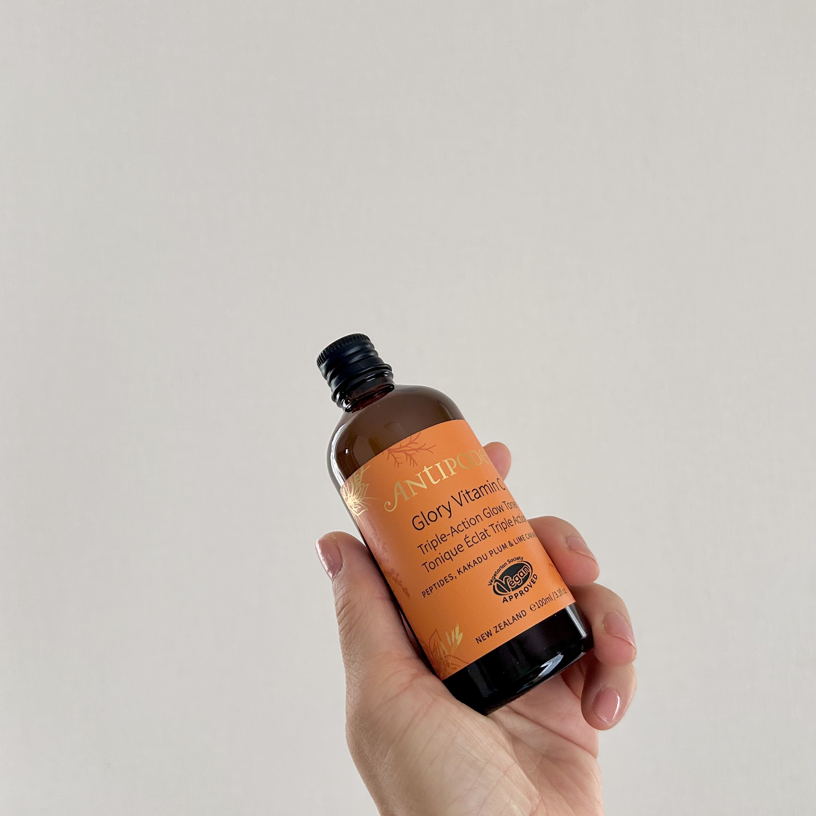 グローリー トリプルアクション Cトナー/Antipodes/化粧水を使ったクチコミ（2枚目）