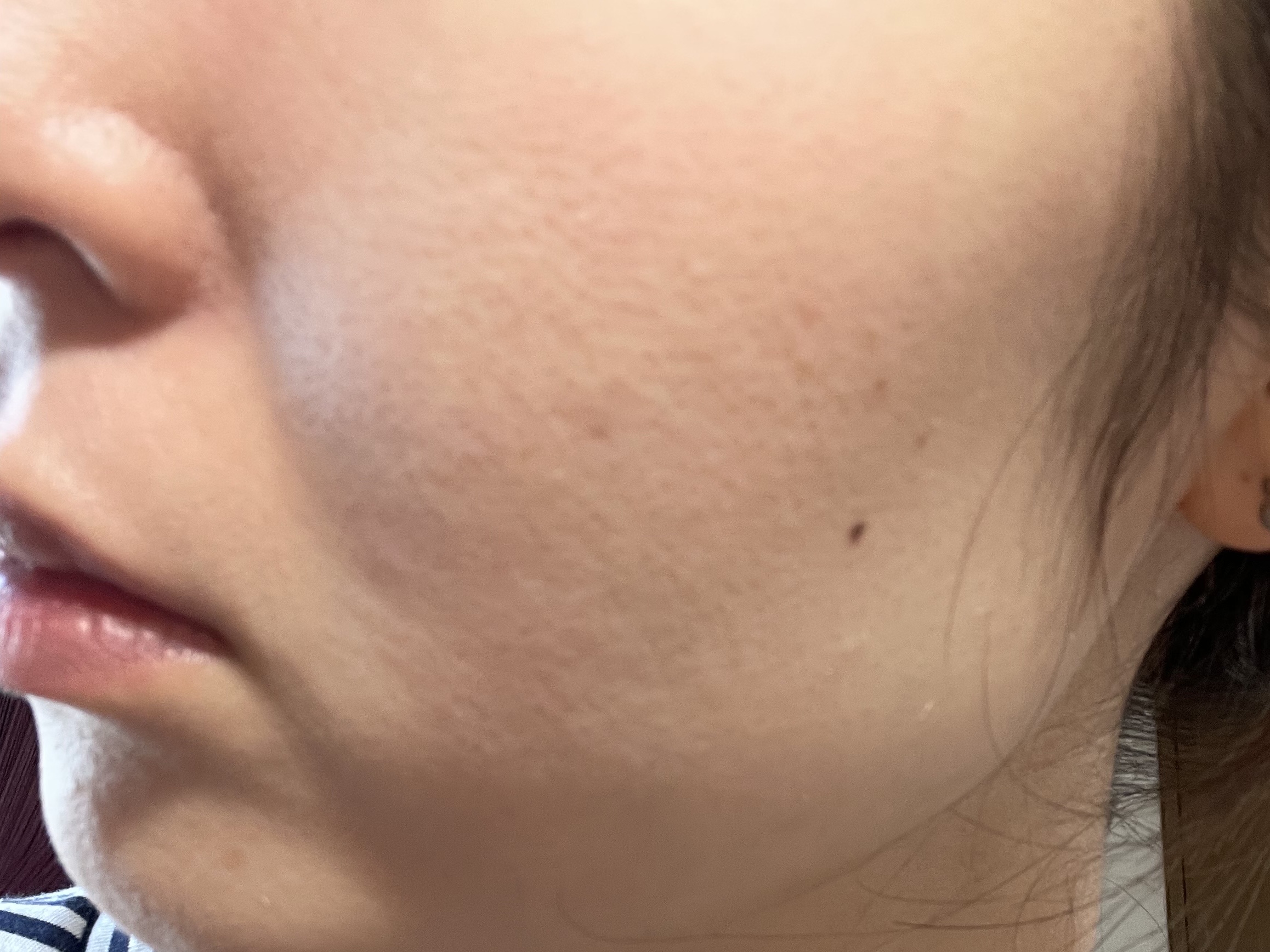 UVイデア XL プロテクショントーンアップ ローズ/ラ ロッシュ ポゼ/日焼け止めクリームを使ったクチコミ（2枚目）