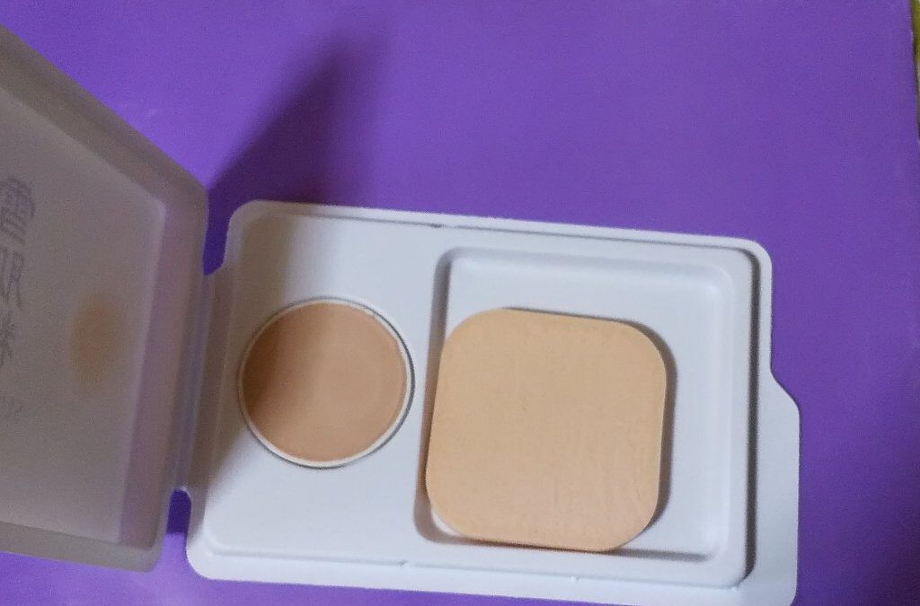 雪肌精シュープレム パウダーファンデーションのクチコミ「❤️ファンデーション❤️


#雪肌精
#コーセー


『雪肌精シューブレムパウダーファンデー.....」（2枚目）