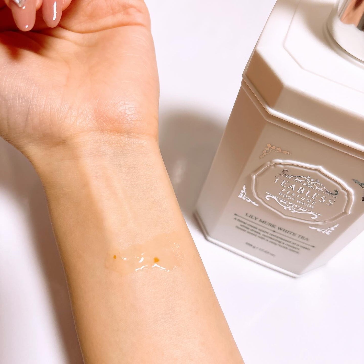 パフュームボディウォッシュ リリームスクホワイトティー/TEABLESS/ボディソープを使ったクチコミ(3枚目)
