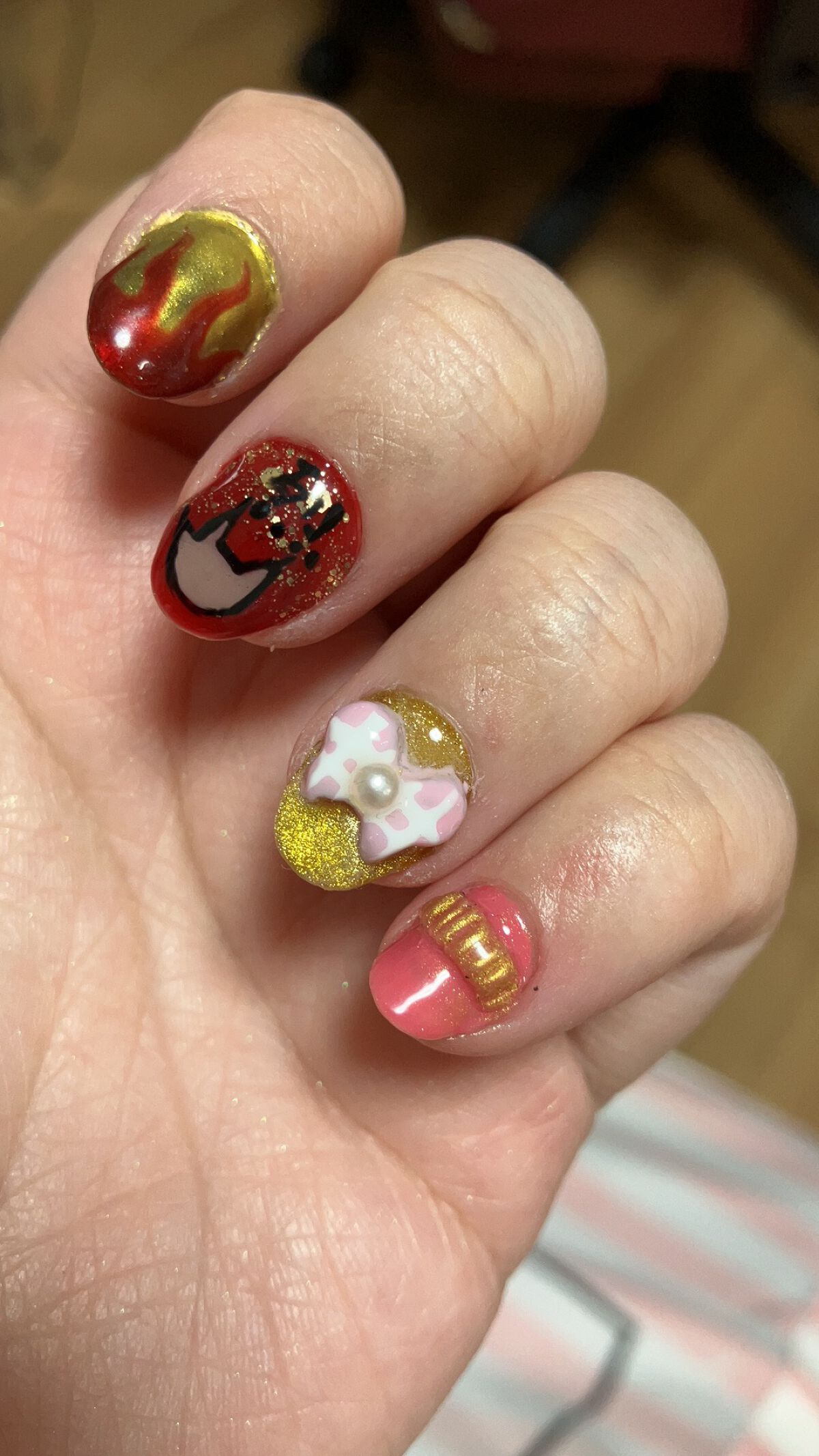 パル カラージェル レッド/キャンドゥ/ジェルネイルを使ったクチコミ（2枚目）