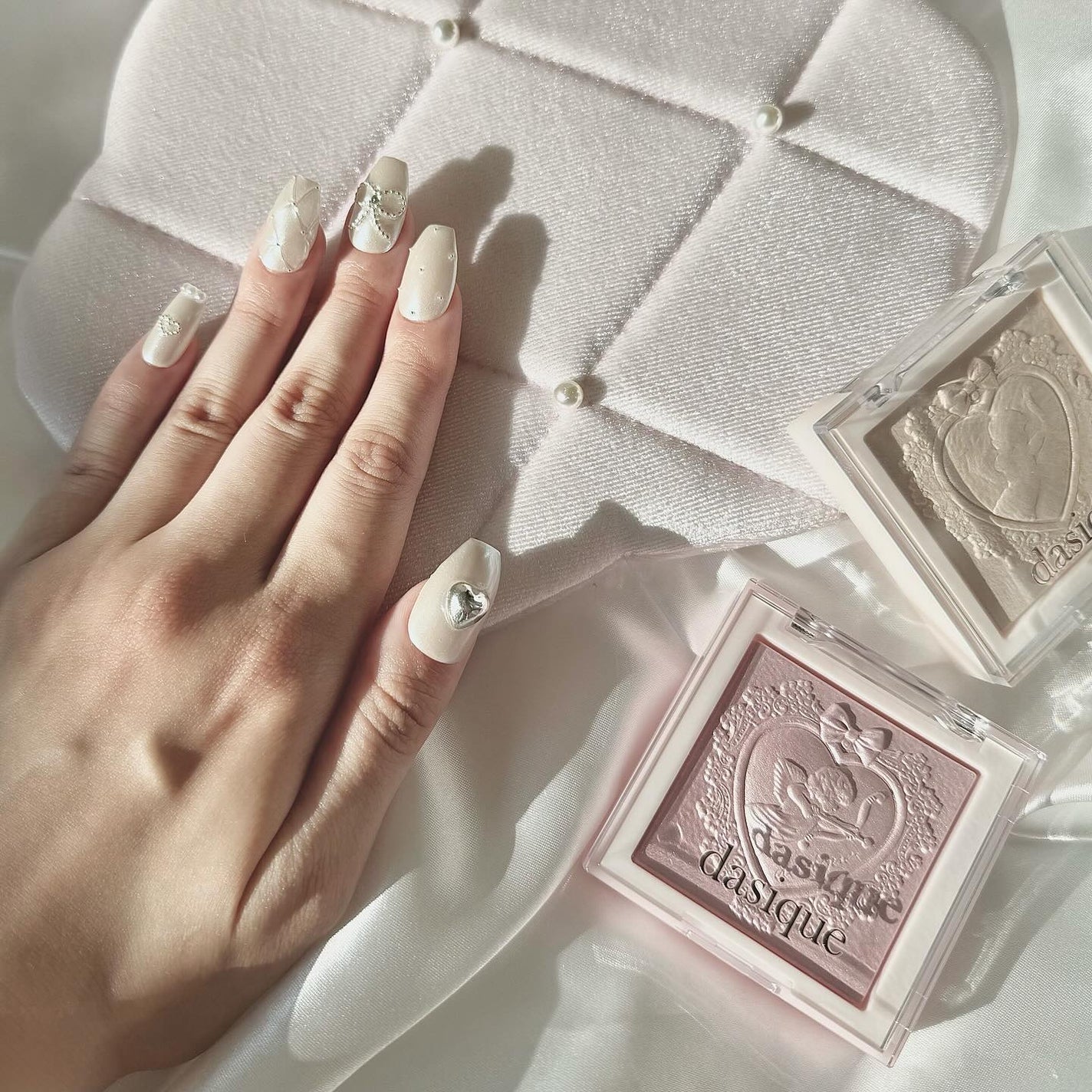 neco. on LIPS 「こんばんは〜🐑☾⋆̖́-コスメの投稿じゃないんだけどもずっと欲..」(4枚目)