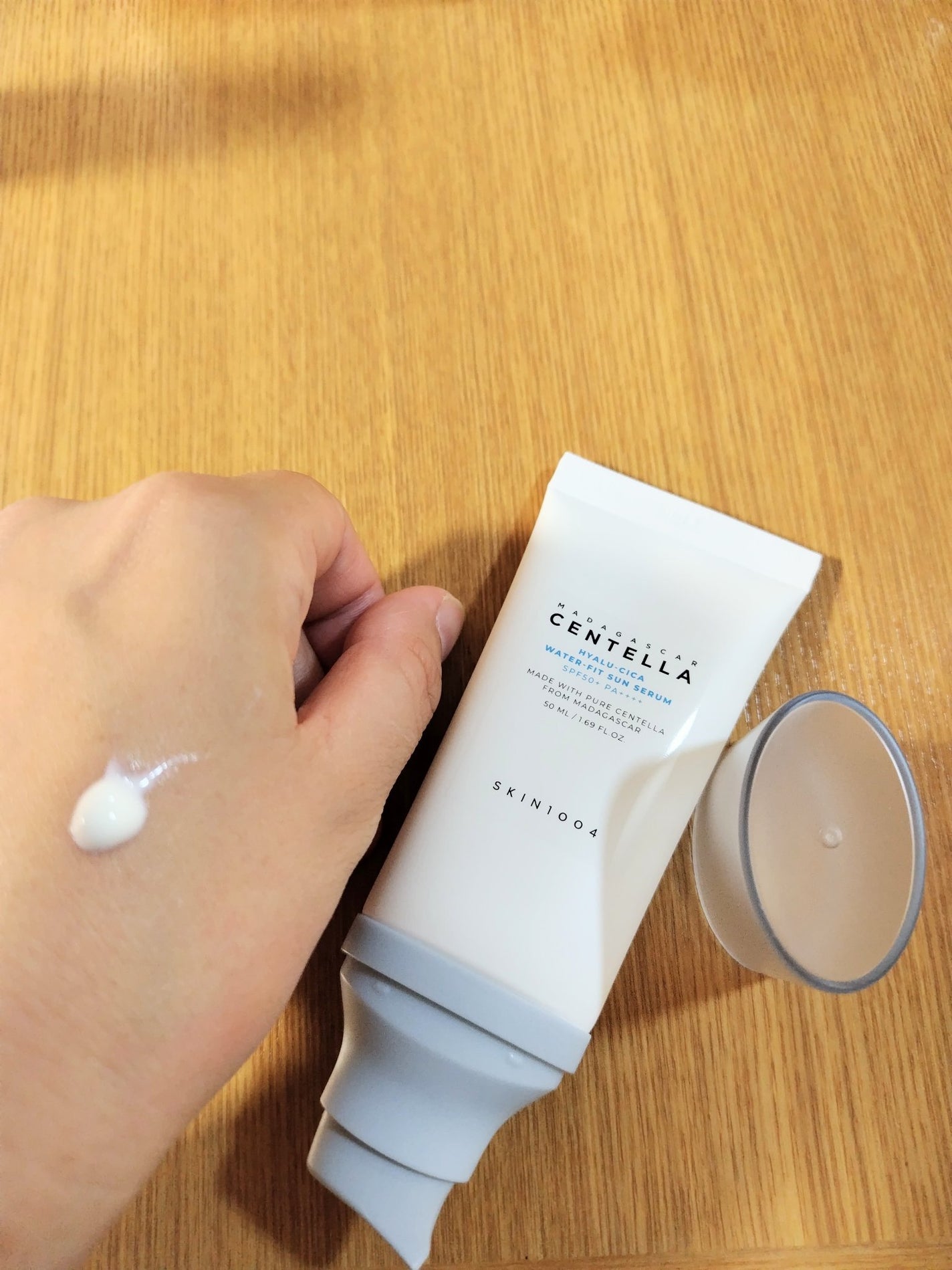 ヒアルーシカ ウォーターフィット サンセラム/SKIN1004/日焼け止めローションを使ったクチコミ(2枚目)