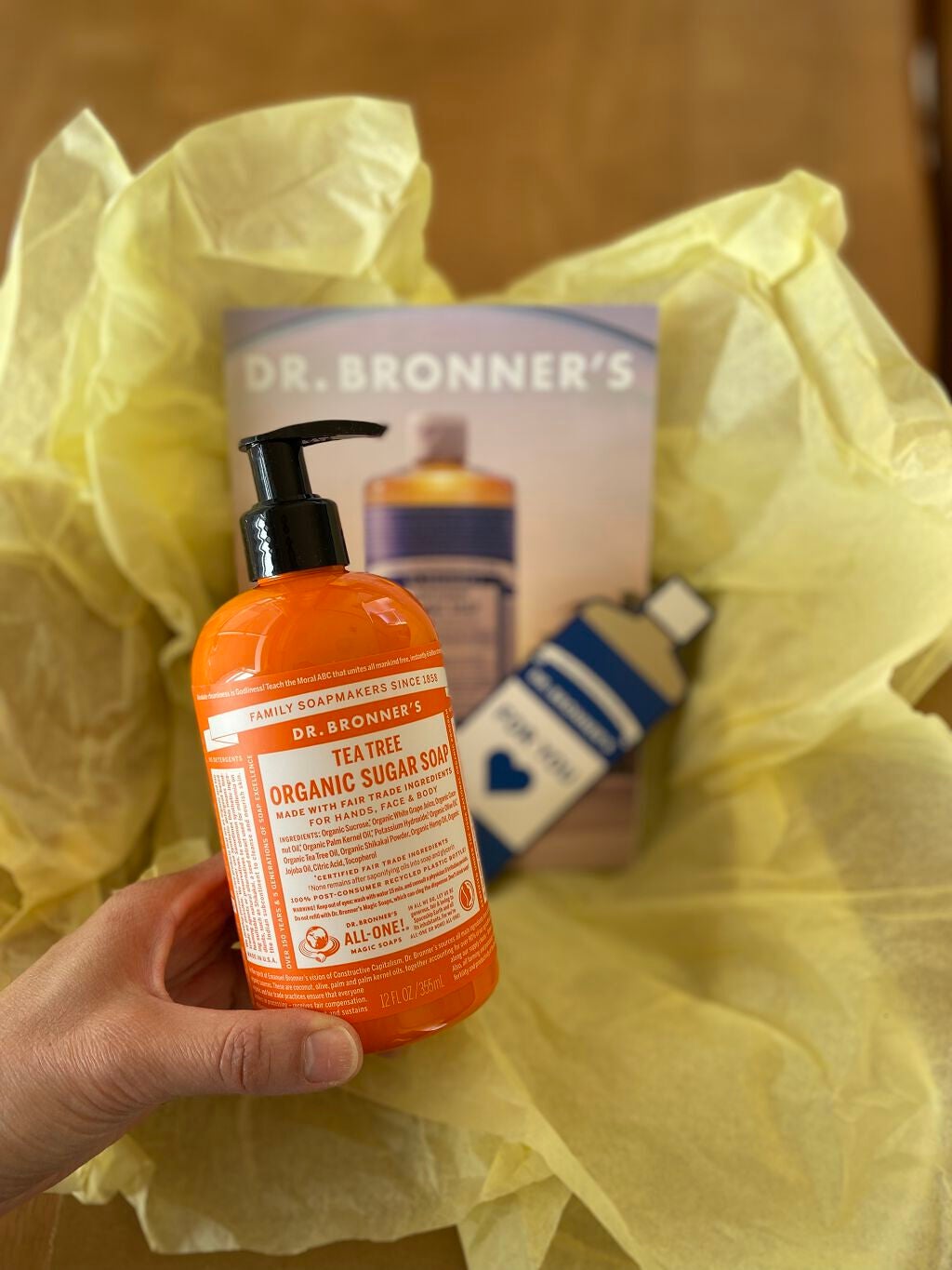 オーガニックシュガーソープ ティートゥリー/ドクターブロナー/ボディソープを使ったクチコミ(1枚目)