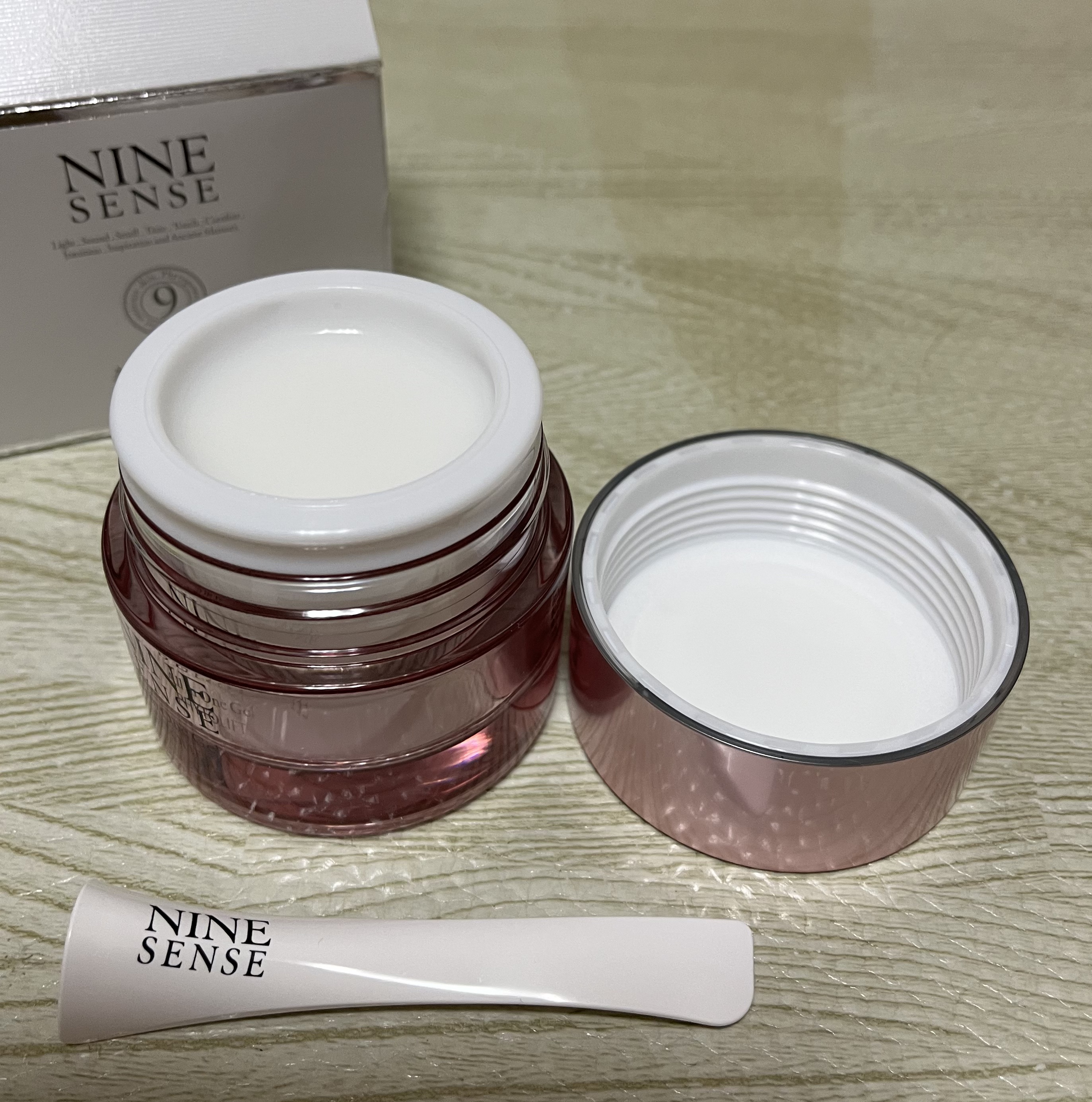 ナインセンス オールインワンジェル/NINE SENSE PHYTOLIFT/オールインワン化粧品を使ったクチコミ（2枚目）