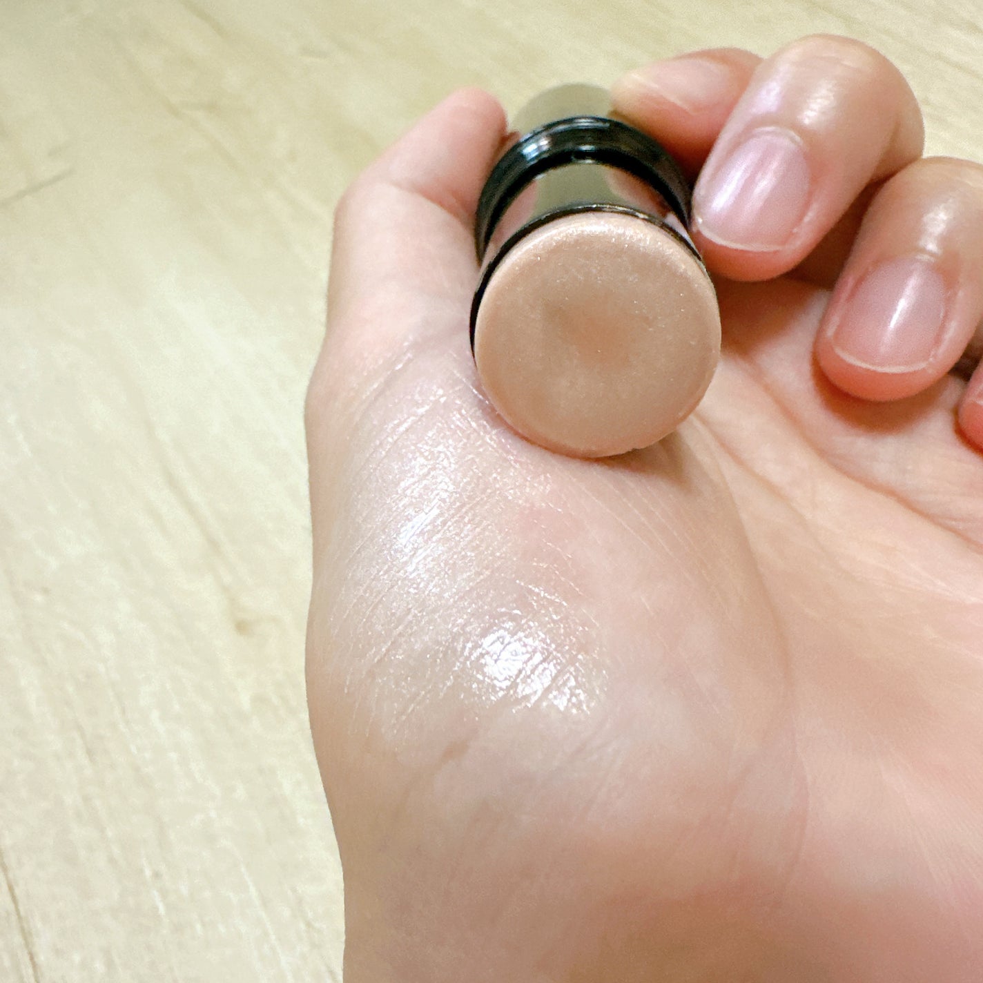 ボーム エサンシエル/CHANEL/スティックハイライトを使ったクチコミ(4枚目)