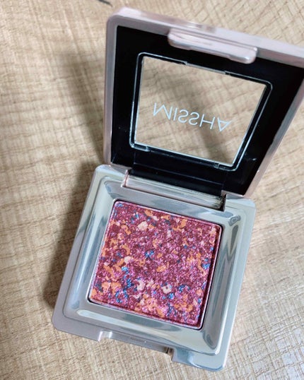 グリッタープリズム シャドウ/MISSHA/グリッターを使ったクチコミ(2枚目)