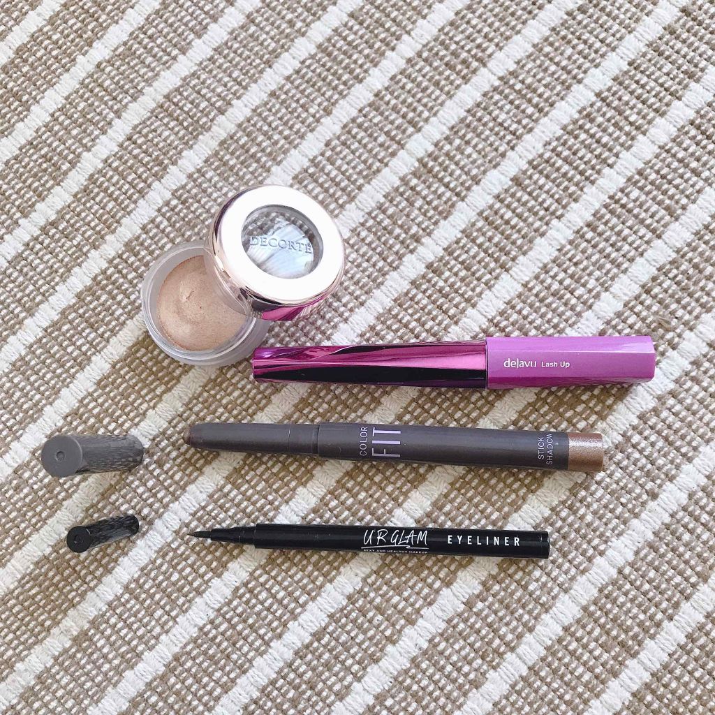 カラーフィットスティックシャドウ/MISSHA/スティックアイシャドウを使ったクチコミ（3枚目）